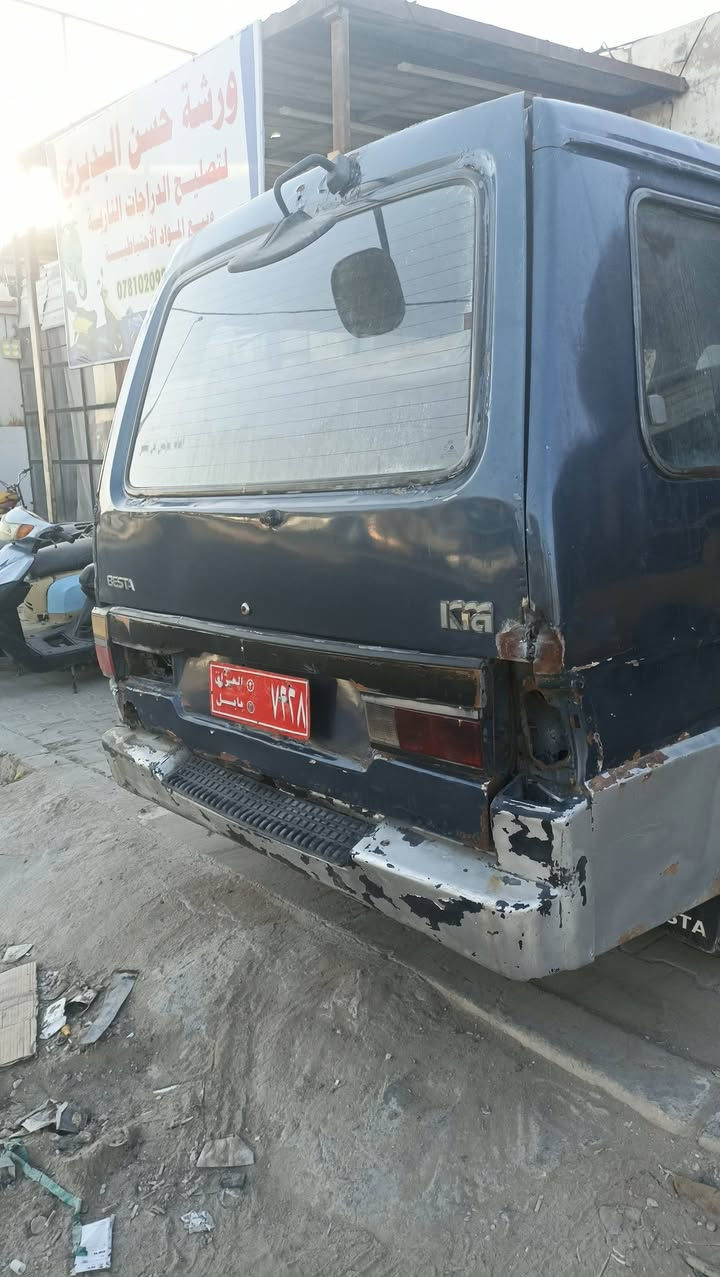 السلام عليكم كيا بستا للبيع موديل 95 مكينه جديده كير اكسن مشط بور مكفولات شواصي مكفولات رقم بابل احمر سنويه كارتونيه راعيه موجود يمي السعر 12 مكاني ديوانيه للاستفسار ***********
