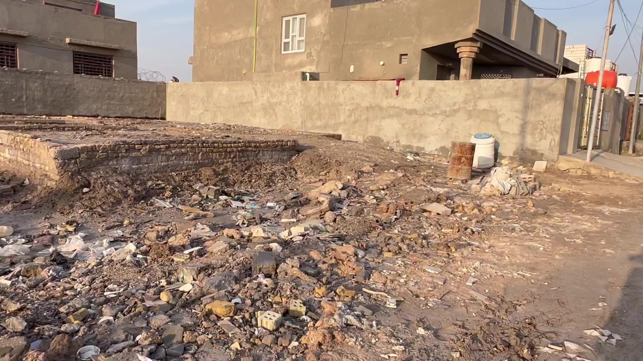 بسم الله الرحمن الرحيم 
قطّعه للبيع. ٢٠٠ متر 
واجهيه ١٠ نزال.  ٢٠ 
خلف مستشفى الكفيل 
سعره.  ٣٢ مليون 
مكتب عقار الذهب الابيض في البكرلي بأداره ابو ليث الدليمي.  ***********
