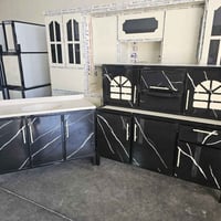 ٢١٥ • دواليب