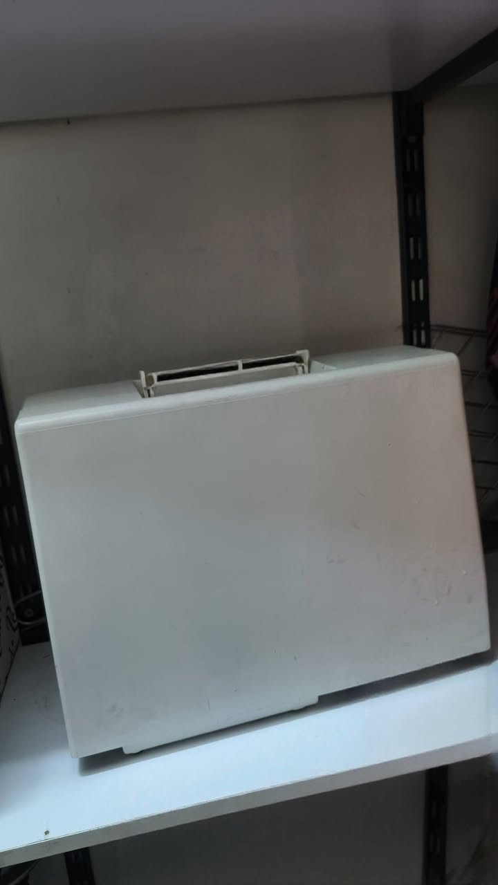 مكينه خياطه للبيع كلش نظيفه


**إذا كنت صاحب هذا الإعلان وتريد حذفه لأي سبب، رجاءا أرسل رسالة إلى الدعم الفني**