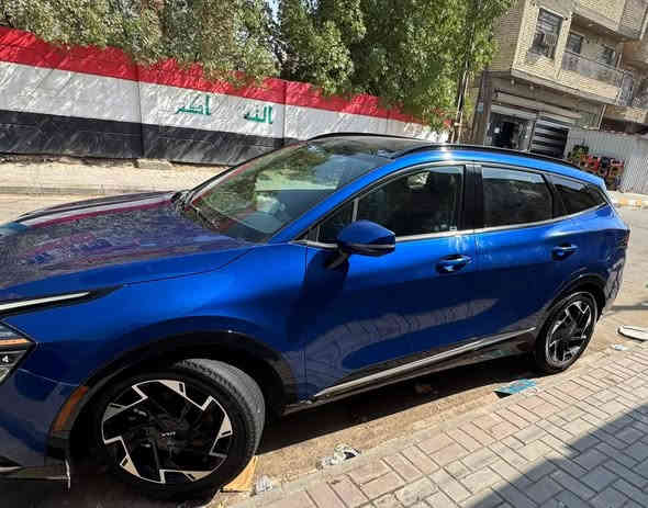 كيا سبورتاج موديل 2023  اعلى فئة sx  برستيج عشاق الفول مواصفات الحجم الكبير 
وارد امريكي حادث كلش خفيف 

 بدون اير باك  صور الحادث موجوده 

مواصفاتها :-السيارة ماشيه 25 ألف ميل

1. محرك 2500 

2. كير 8 نمر 

4. بانوراما

5. بصمة : تشغيل - ابواب - صندوك

6. صندوث كهرباء

7. شاشة كبيرة على طول  الدشبول تدعم  ابل كاربلاي واندرويد اوتو وفول تحكمات

8. كيجات الكترونية متغيرة حسب الوضعيات

9. انظمة القيادة : سبورت - سمارت - نورمال

10. كشنات كهرباء فول 

11. كراسي كهرباء فول تحكم مع كشن امامي متحرك عند النزول اوتماتيك

12. اضواء ترحيب عند الاقتراب مع ترحيب داخلي عند الصعود او المغادرة

13. شحن وايرليس

14. منافذ تايب سي عدد 3 مع 2 في الكشنات ومنفذ يو اس بي ومنفذ جداحة

15. هاند بريك بصمة

16. اوتو هولد

17. كاميرات 360 مع بالاشارات الجانبية مع وضعيات مختلفة للكاميرات

18. فول رادارات امامية وخلفية وجانبية . نقطة عمياء وحساسات امامية خلفية 

19. تحديد مسار ذكي

20. قيادة ألية ذكية

21. نقطة عمياء

22. كروز سرعة

23. تدفئة كشنات 

24. سستم صوت هارمن 

26. خزن كشن سائق ميموري وضعيتان

27. ويل كب حجم 19 وحساس اطار ،        

28. اشاير بالمري

29. تشغيل عن بعد

30. شاشة لمس متغيرة لتحكم الميديا او لتبريد

31. ستيرن فول تحكمات

32. السيارة 2 ويل يعني المرغوب بل سوك 

داخل اسود سعره245 و بيه مجال بسيط ومرقمه بغداد سياره جديدة كلش 

وصور الحادث موجودة راسلني واتس اي وتدلل 

      ***********hidden information]📞
