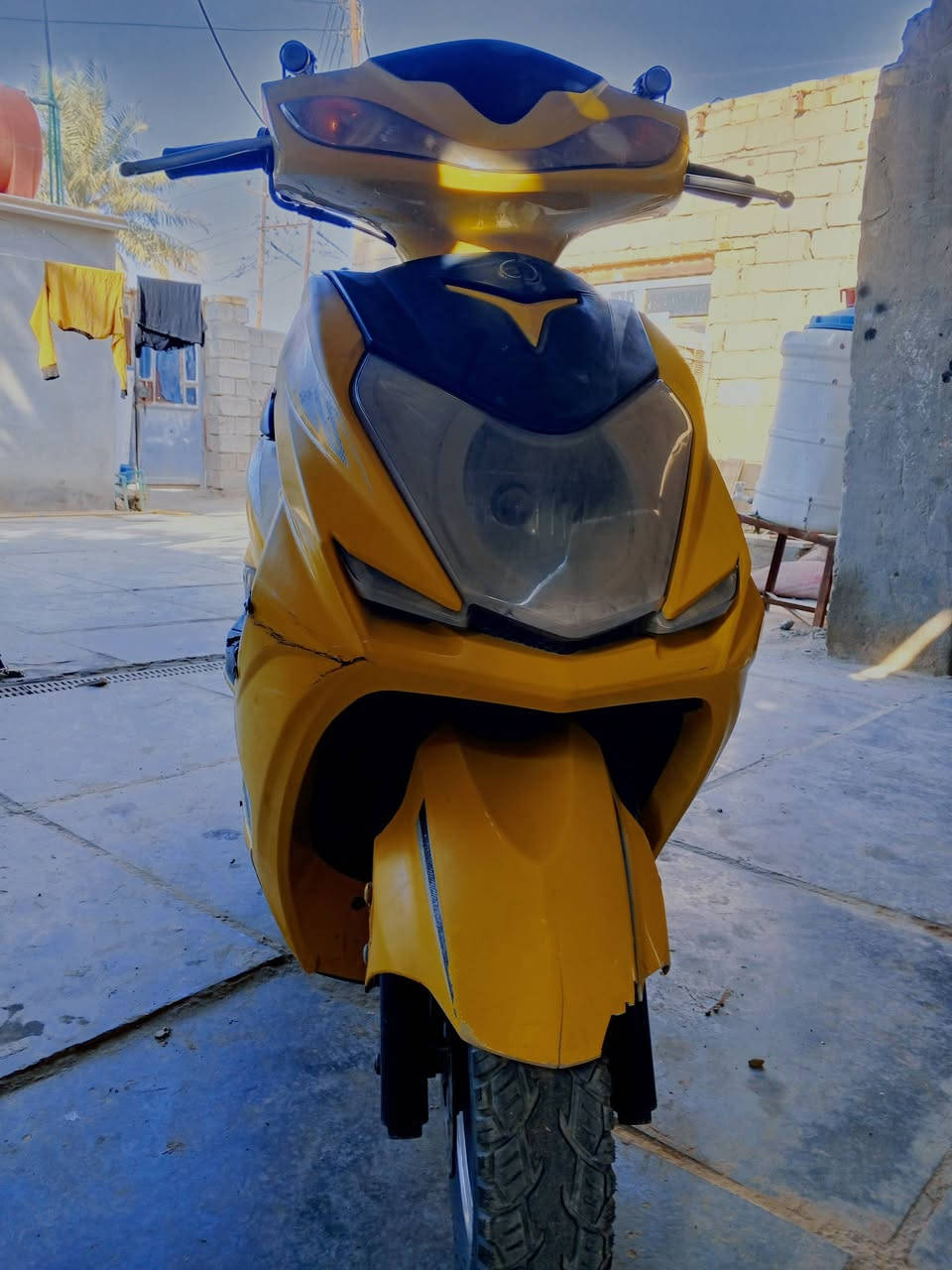 سلام عليكم للبيع دراجه سكنس ZR   ياباني 
1. مختمه كله ختم واحد الكفرات والمكينه تشبه مال الماكس مال هاي الدراجه وعليهه لزكه مكتوب عليهه Sykes ZR  
2. الدراجه مكفوله كفاله عامه مامفتوح برغي بيهه كلمله من كلشي كهربائياتهه كافه كلهه شغاله
3.  دبالات الاماميه والخلفيه شغاله 
4. شادلهه لايت اصفر عالي ناصي وزوج لايتات عدسه جديد
5. الدراجه تشتغل نص نكره سلف. يني انسى شي اسمه هندر 
6. لاتنقيص. لاتبخير مكفوله 
7. السعر 400 وبيهه مجال حك الجيه 
8. مكاني ديوانيه قرب معمل النسيج 
9. الشراي يتصل على الرقم *********** او يدخل خاص ويدلل
