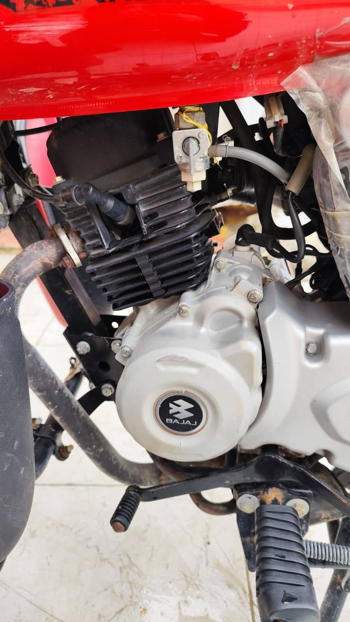 بوكسر رياضي 2023
محرك نظيف مكفول 
وكيل سيد خلدون 
كلشي ما ناقصهه فقط زنجيلهه طويل 
لسعر مليون و 950
مكاني ميسان حي الرساله 
***********
