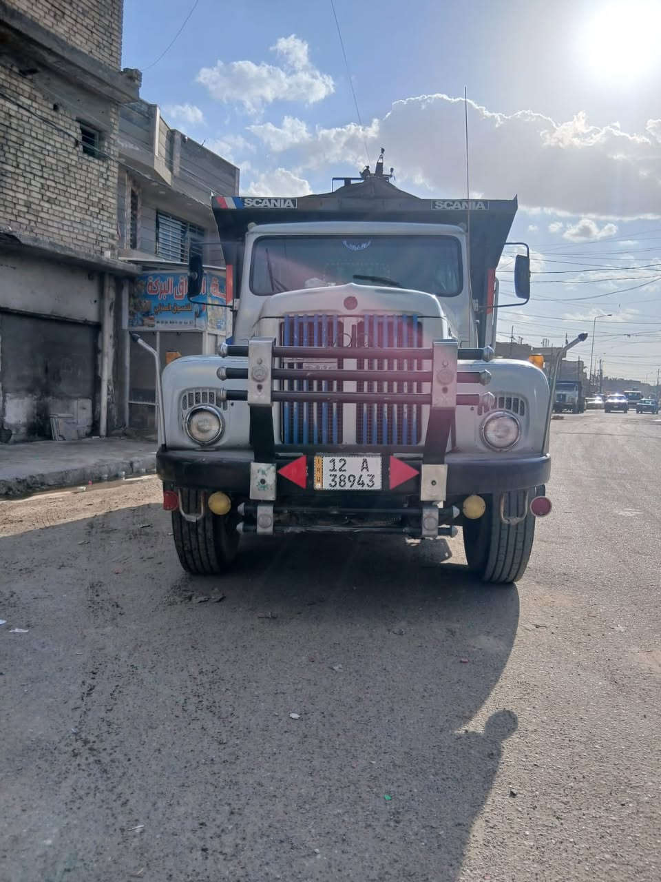 سلام عليكم سكانيا للبيع 111 موديل 81 رقم نكليزي نينوى
مكينه سوبر كير اوربي اكسن خفيف سياره وضع الشركه غرفتها كامله ***********
