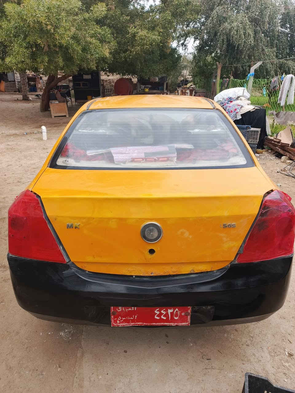 السلام عليكم  سياره جلي ام كي رقم احمر بيهه سنويه كارتونيه بدون رعي  اتعهد سرقه وعشاير فقط  محور كورله اوتو ماتيك السعر عشر اوراق  المكان  ذي قار سوق الشيوخ  رقم الهاتف ***********
