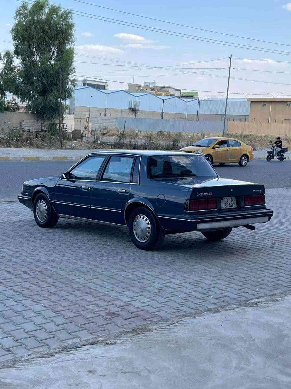 للبيع شفرليت سلبرتي موديل 1989سياره ماشيه156الف حقيقي مصبوغه عام للجمالي بدون ضربه بدون خياس بدون تبديل سياره جاهزه بدون نواقص رقم بغداد دولي سنويه مشروع وطني نافذه لحد2029بسمي سعر 50 
مكان سياره كركوك 
*********** كركوك, العراق
