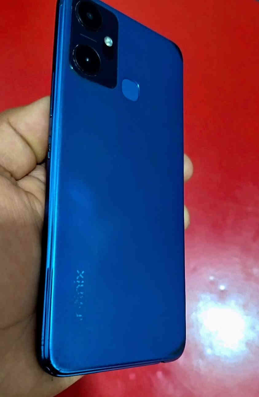 انفكنس سمارت 6 بلاس
الذاكرة 64 گيگابايت 
نظافته 90%
بطاريه 5000
السعر 90 الف
مكاني بغداد سبع البور
رقمي ***********
