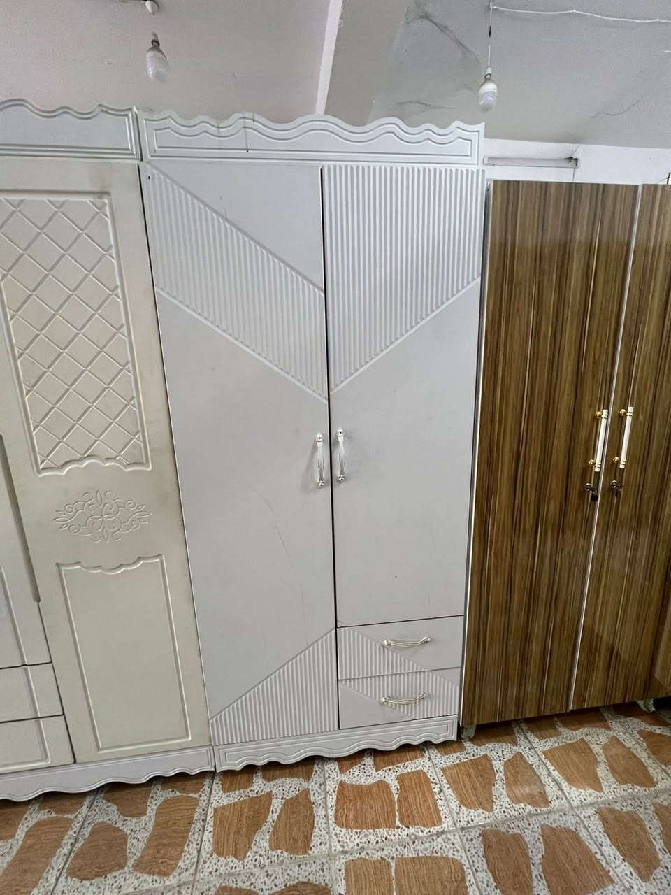 كناتير بابين تبدأ الأسعار من 100 حجز خاص￼ أو زيارة المعمل في كركوك نعمل جميع الموديلات حسب طلب الزبون ونعمل أيضا بالمتر متوفر جميع أنواع الخشب ￼


**إذا كنت صاحب هذا الإعلان وتريد حذفه لأي سبب، رجاءا أرسل رسالة إلى الدعم الفني**