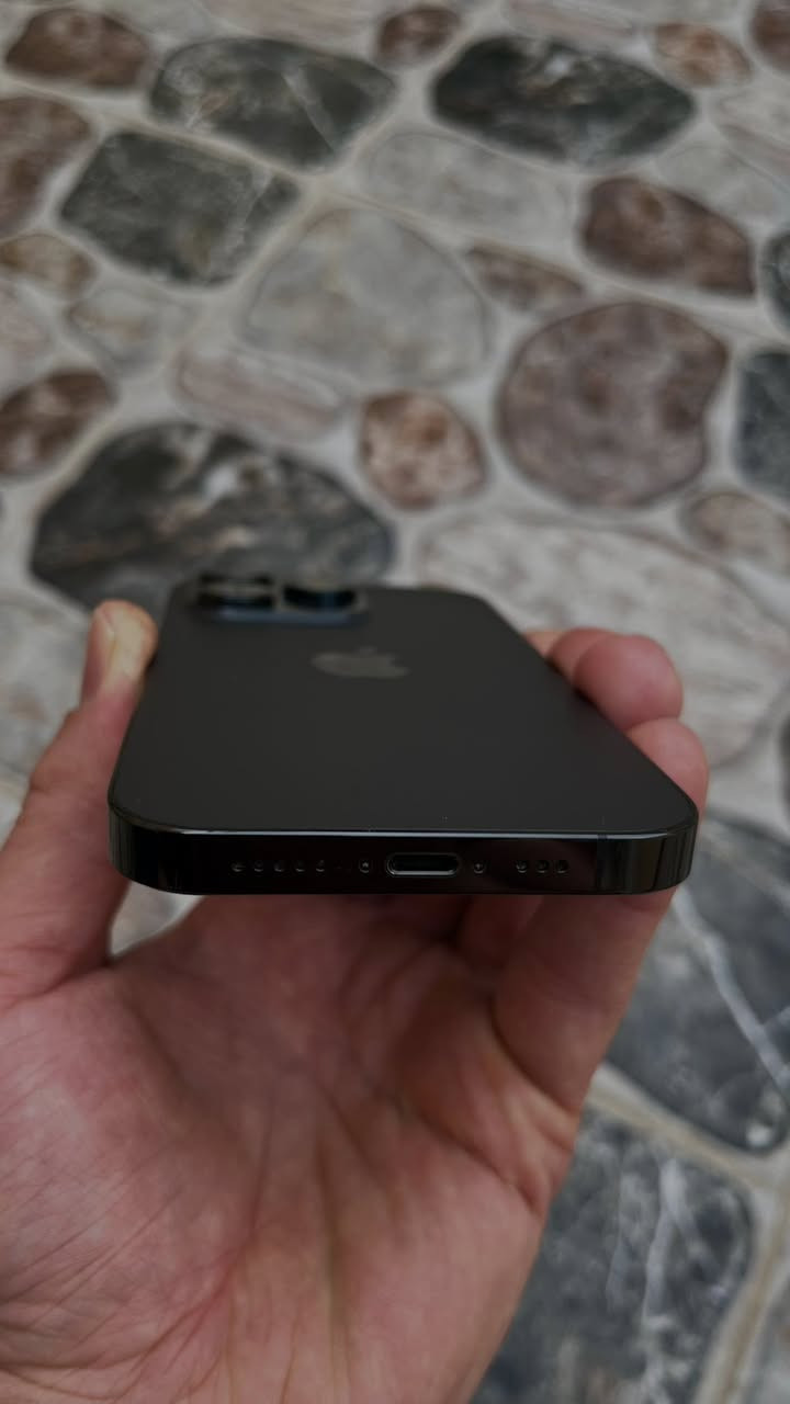 السـلام عليكـم .

- أيفون 14 برو فقط

- لون أسود  مميز

- بطاريـة 86‎%‎

- ذاكـره 128

- نظافـة  100‎%‎

- السعر 700 ألف


**إذا كنت صاحب هذا الإعلان وتريد حذفه لأي سبب، رجاءا أرسل رسالة إلى الدعم الفني**