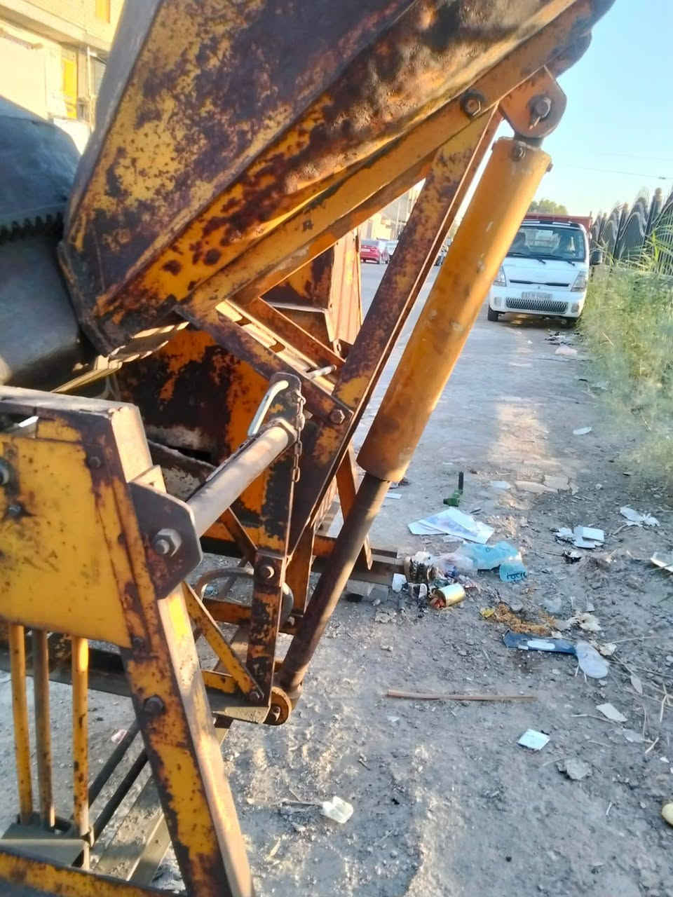 السلام عليكم خباط نوعية هندي باب اول للبيع عنوان بغداد ***********
