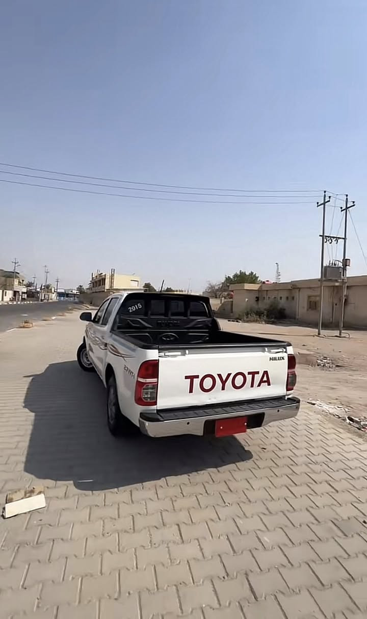 سلام عليكم..
تويوتا هايلوكس بيك اب ساير مديل 2015
مكينه وكير وكشر كفاله عامه حداده جديده تاير بريجستون جديد تحويل ثاني يوم 

الاستفسار اتصال 
***********
***********
