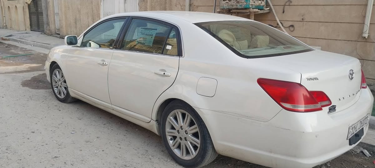 من رخصة الادمن افلون٢٠٠٦خليجي فول مصبوغه حزام وبيهاضربه بلجاملغ واصل للغد وحداديه نص عمروالتبريدفقط كمبريسر٧٥وبيهامجال مكاني بغدادحي الجهاد وهذارقمي ***********
