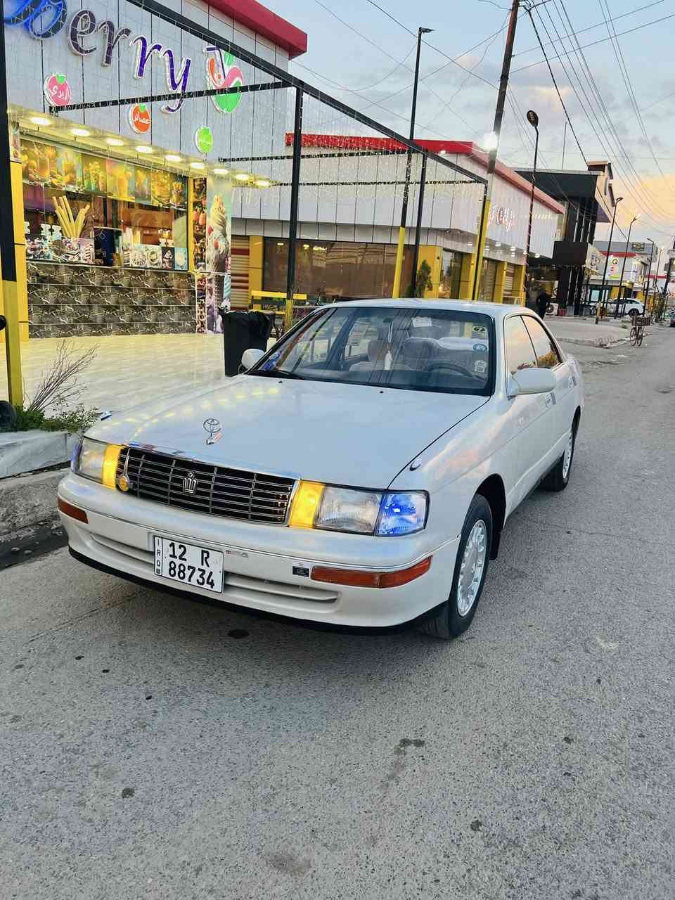 بطه موديل 92 رقم نينوى إنكليزي سنويه لل30 تحويل ثاني يوم كيرو محرك شرط مكفوله من الكص والضربه والصبغ عدا نص جاملغ امامي رش السياره جديده علا وضع الشركه تبريد ثلج سبلت شغال صدر جديد غرفته علا وضع الشركه مابيه نقص برغي السعر 62 وبيه مجال مكان السياره الشركاط الشراي يتصل *********** لموشراي لايتصل
