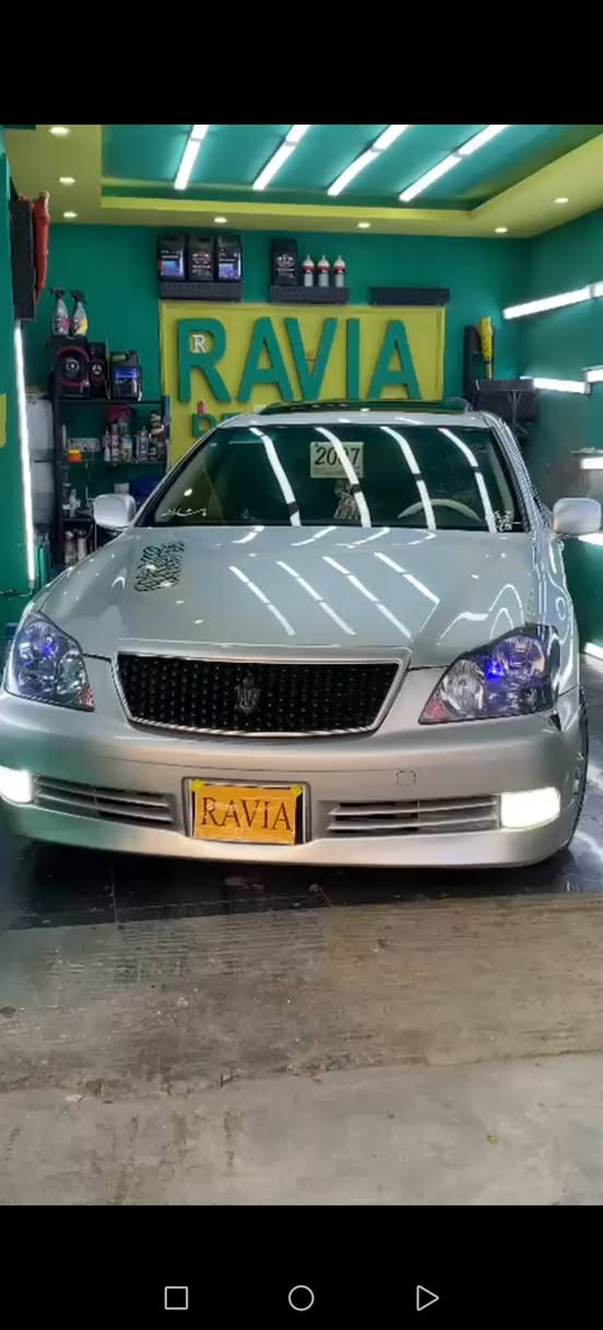 شاهینە2008
184فول
جڵد و هیتەر و سڵاید 
سەیارەکە نمونەیە لەجوانی دووکەڵ و بەشەرت قەترەی نیە سەیارەکە زۆر پاکە داشبڵی ڕەقەم یەک شوختی تیا نیە 4تایەو ویلی لۆکی لەژیرە سەیارەکە براوەیە بەشەرتی هەموو شتیک دەی فرۆشم
ژم *********** بنجوين, السليمانية
