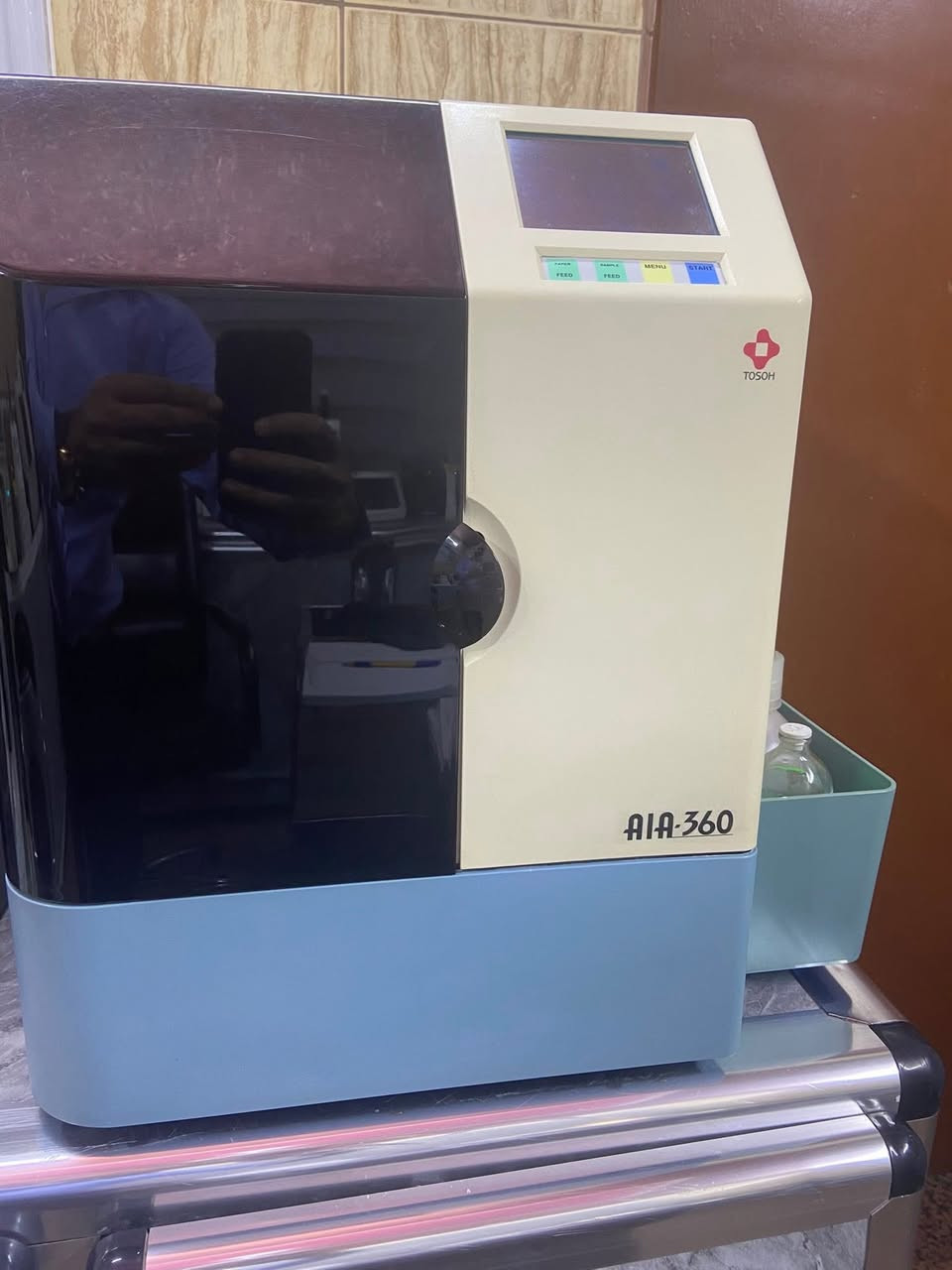 جهاز توسو الياباني للهرمونات ودلالات الأورام  (AIA-360 ( TOSOH   بحالة جيدة جدا   .
الجهاز غني عن التعريف ومعروف بدقة نتائجه وسهولة الاستخدام. ويقوم بعمل عدد كبير من الاختبارات في نفس الوقت.وجهاز سبكتروفوتوميتر للبيع نوع Cecil منشأ انكليزي اصلي للبيع 

للتواصل. واتساب ***********

