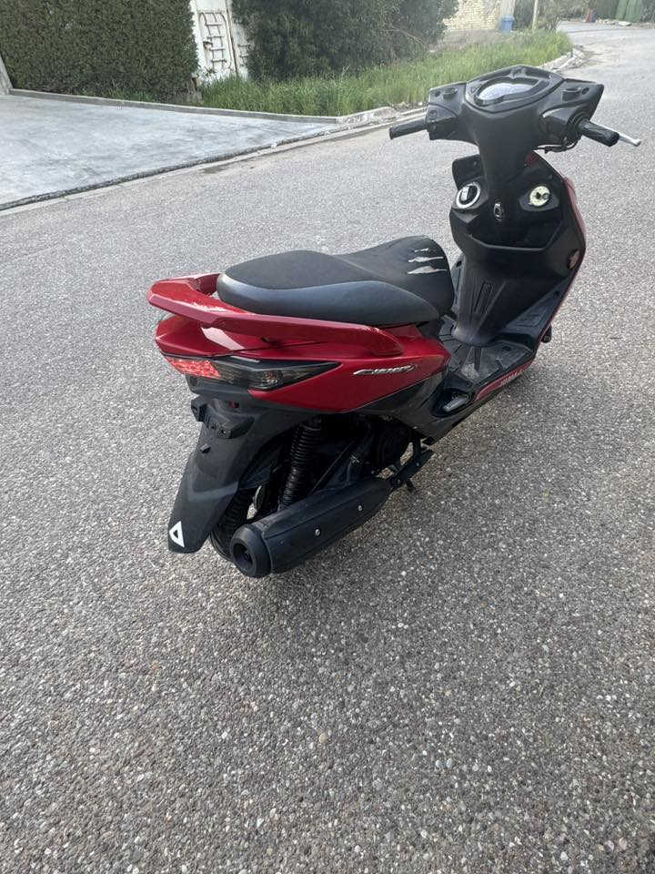 السلام عليكم للبيع سكنس لد ياباني نوزل خطين دراجة مال رمبة بحالة الوكالة كلهة بلادية ماشية 38 الف تتعب تكول جديدة مكينة ما مفتوحة مكفولة  عل فحص  السعر مليون و 350   العنوان بغداد البلديات الرقم ***********
