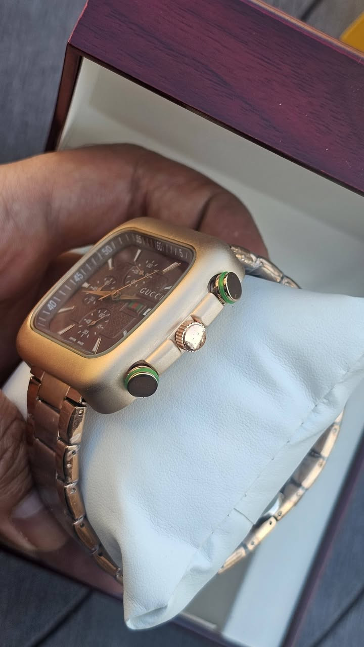 ساعه ماركه كوجي باله سناتر شغاله لون ذهبي مينه لون قهوائي ساعه مختمه بل كامل


**إذا كنت صاحب هذا الإعلان وتريد حذفه لأي سبب، رجاءا أرسل رسالة إلى الدعم الفني**