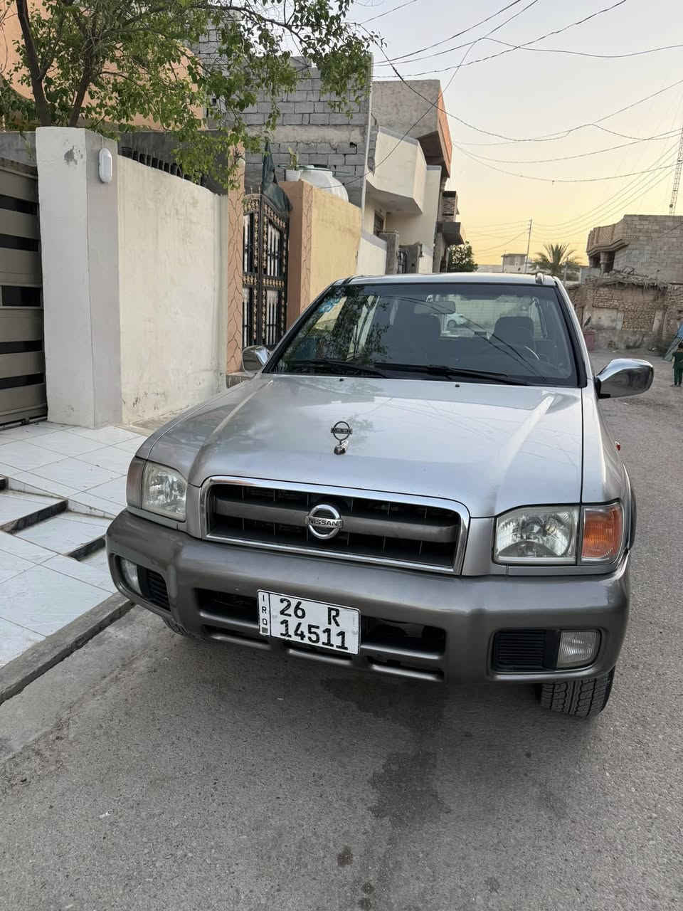 نيسان بافندر 2004
سيارة جديدة تبريد ثلج رقم وتحويل مباشر بيهة ماكان جدا قليل صبغ مال جناي سيارة 
للستفسار ***********
