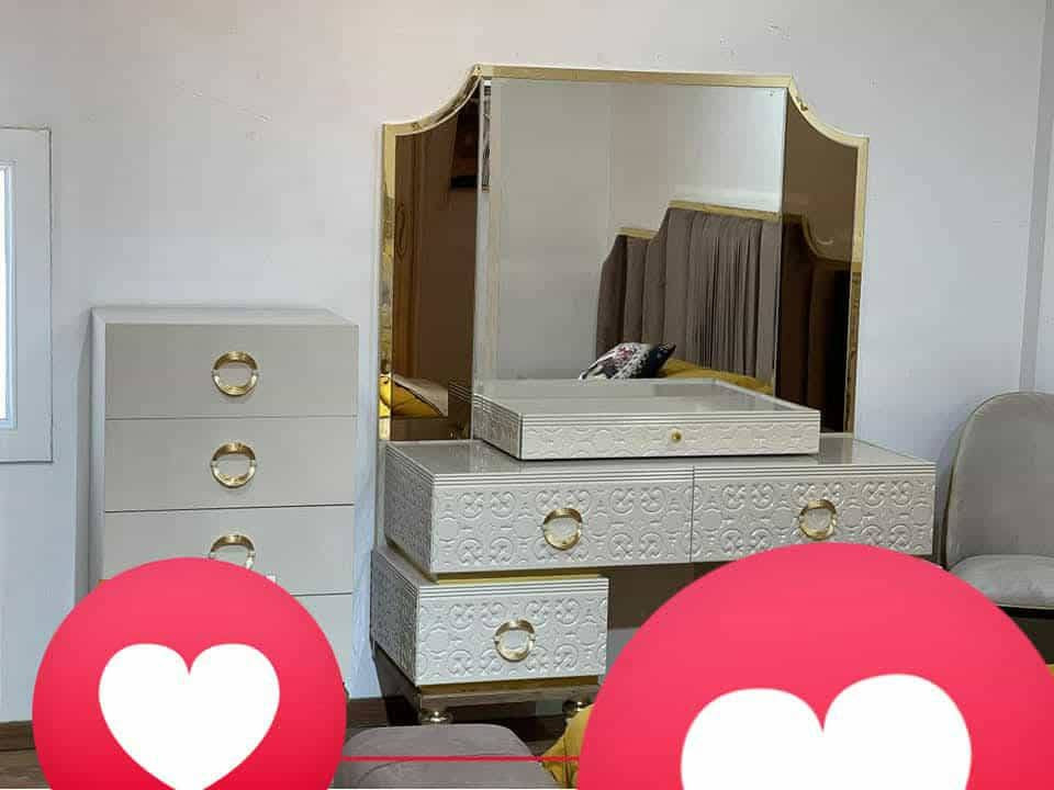 غرفه تركيه للبيع اخذتها بمليونين و250 قبل سنه واريد ابيعها ب700
الغرفه 6 قطع مابيها اضرار فقط السجه مال لكنتور تحتك يحتاجلهه تبديل عنوان بغداد


**إذا كنت صاحب هذا الإعلان وتريد حذفه لأي سبب، رجاءا أرسل رسالة إلى الدعم الفني**
