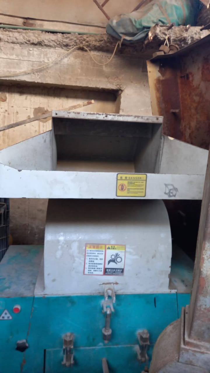 سلام عليكم ثرامه صينيه 50x50
مستعمله 10 ايام سعر 22$ وبيهه مجال قليل
رقم ***********
