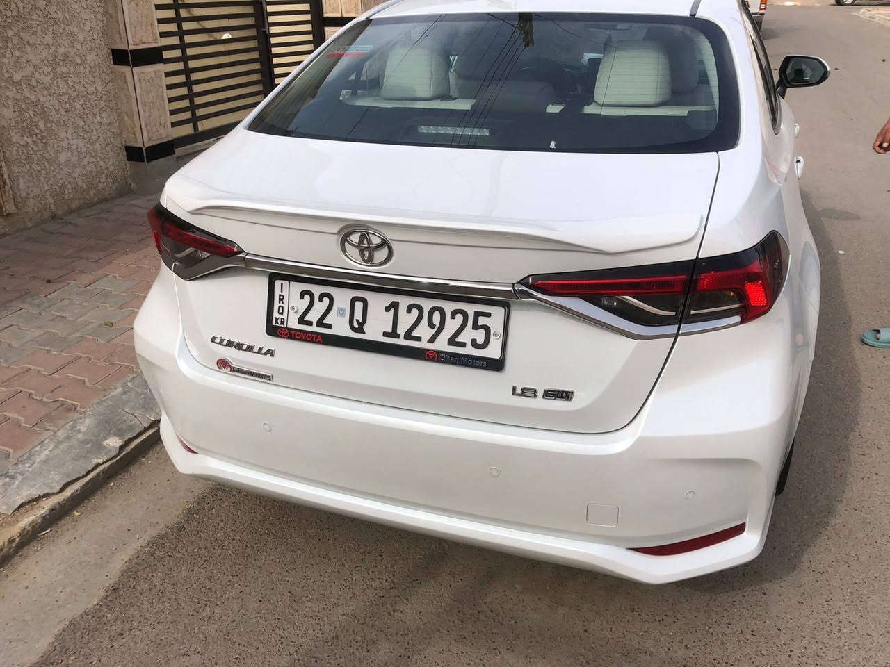 السلام عليكم تويوتا كورلا 2024 ماشية 10 الف مكفولة بعد بيها 6 تبديلات دهن فول مواصفات بصمة فتحة سقف كاميرا السعر 195 ورقة و بيها مجال المكان بغداد للاستفسار اكثر الاتصال على الرقم ***********
