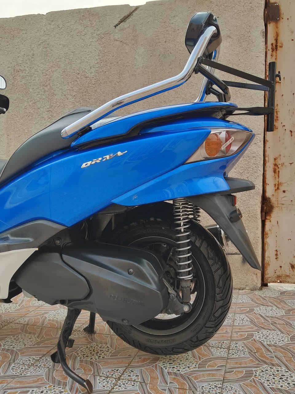 يالله. السلام عليكم . 010 . ع وضع الرمبه . كفاله .
 .  S7. دراجه ناعمه وخير من الله .
 .  ترايك وين ميعجبك .
 .  4 تحويلات 7 نمر .
 .  ستان حساس .
 .  صلنصه رياضي بلاد .
 .  ماي راديتر زيتي .
 .  تدفئة يدات .
 .  كل كهربائياتها شغاله .
 .  تخم تاير البلاد .
 .  السعر خاص .
 .  عنوان ناصريه قضاء الدوايه .
 .  *********** . واتساب .
