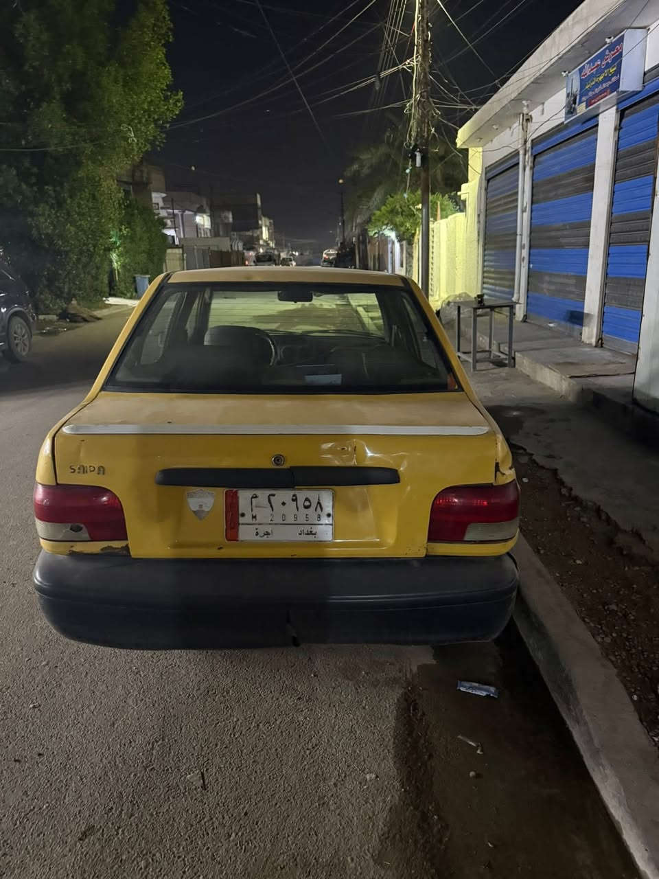 السلام عليكم سايبا نضيفه مديل 2015 متؤمه وبيع كوم حديد  10 ورقات مكاني بغداد شارع المطبك رئاسه المعلمين ***********
