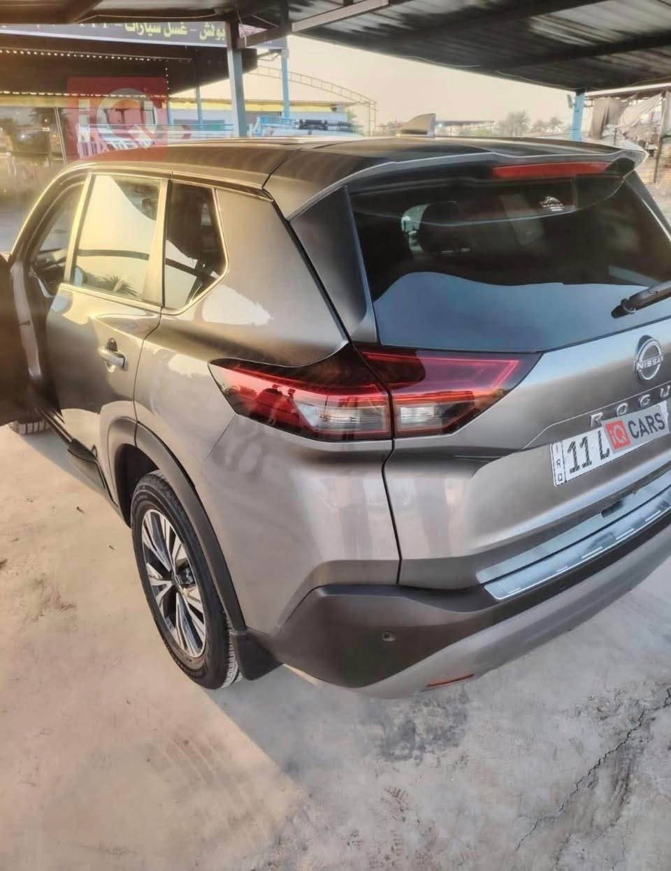 2023 Nissan نيسان روج · Hatchback · المسافة المقطوعة: 69800 كم

نيسان روج SV مودیل 2023

للبيع او مرواوس حسب القناعة 

السعر 165

روج 3سلندر 

رقم بغداد باسمي 

تحويل او وكالة 

مواصفات .

قيادة الية 

قيادة  ذاتيه 

مثبت سرعه 

نظام ايكو وستاندرد و سبورت

حساسات خلفيه .

تشغيل عن بعد

.٥بصمات جميع ابواب وصندوق

.رادار امامي 

وجانبي 

وخلفي

.نقط عمياء .

خروج عن مسار

توقف الى خلف في حالة تنبئ بل اصطدام

توقف ذاتي في حالة تنبئ بل اصطدام من امام

هندبريك بصمه .

هولد بريك بل ازدحام

تحكم ستيرن جهتين

 .كير لمس 8 نمرة

.شفتات سرعة بالمقود  .

وتحكم مقود

.محرك 1500 تيربو  

كشن السايق كهربائي 

اشاره بل مري 

تبريد قطعتين 

. كامرة خلفيه 

ضرر رش كلير جهه عكس السايق من اميركا  بدون حادث + دعاميه اماميه  بدون دواخل 

+تعديل بارد قدر كف اليد في البنيد

جاهزة من كلشي 

بدون نواقص نضافتها حلوة

لل استفسار *********** الفلوجة, الأنبار
