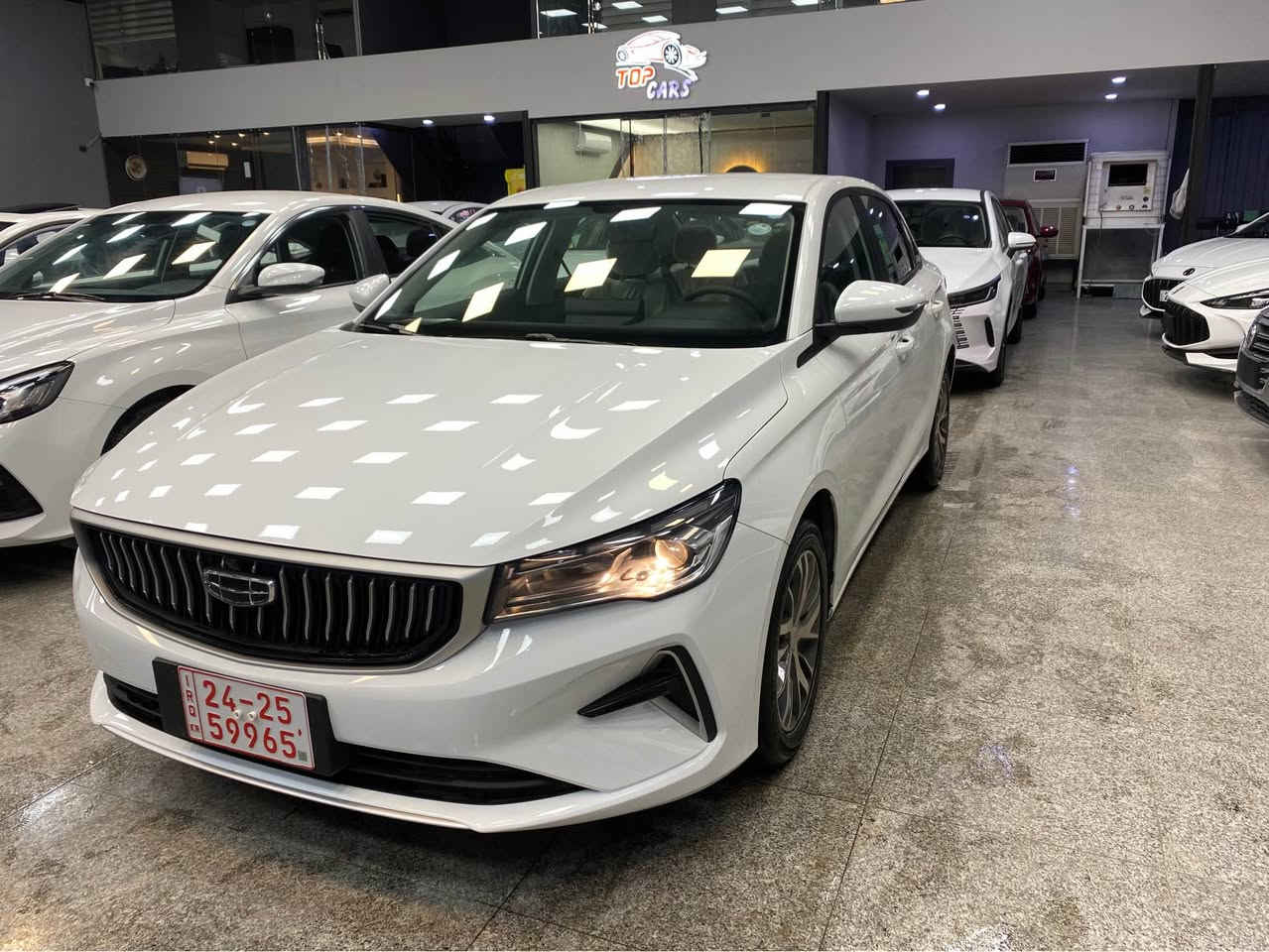 جیلی Geely Emgrand 2026 صفر كم
ضمان 5 ساڵ. بەصمە. شاشەو کامێرە.
حساس ویل کەپ تەبرید لەمس.شغال
ئاوێنە ئیشارەت.بلوتوس. تحدید سورعە.
تەبرید مەرکەزی.لایت وبەگلایت لید.
مکان  أربيل معرض توب كارس 
سعر 114 وەرەقە.  موبایل    *********** أربيل, العراق
