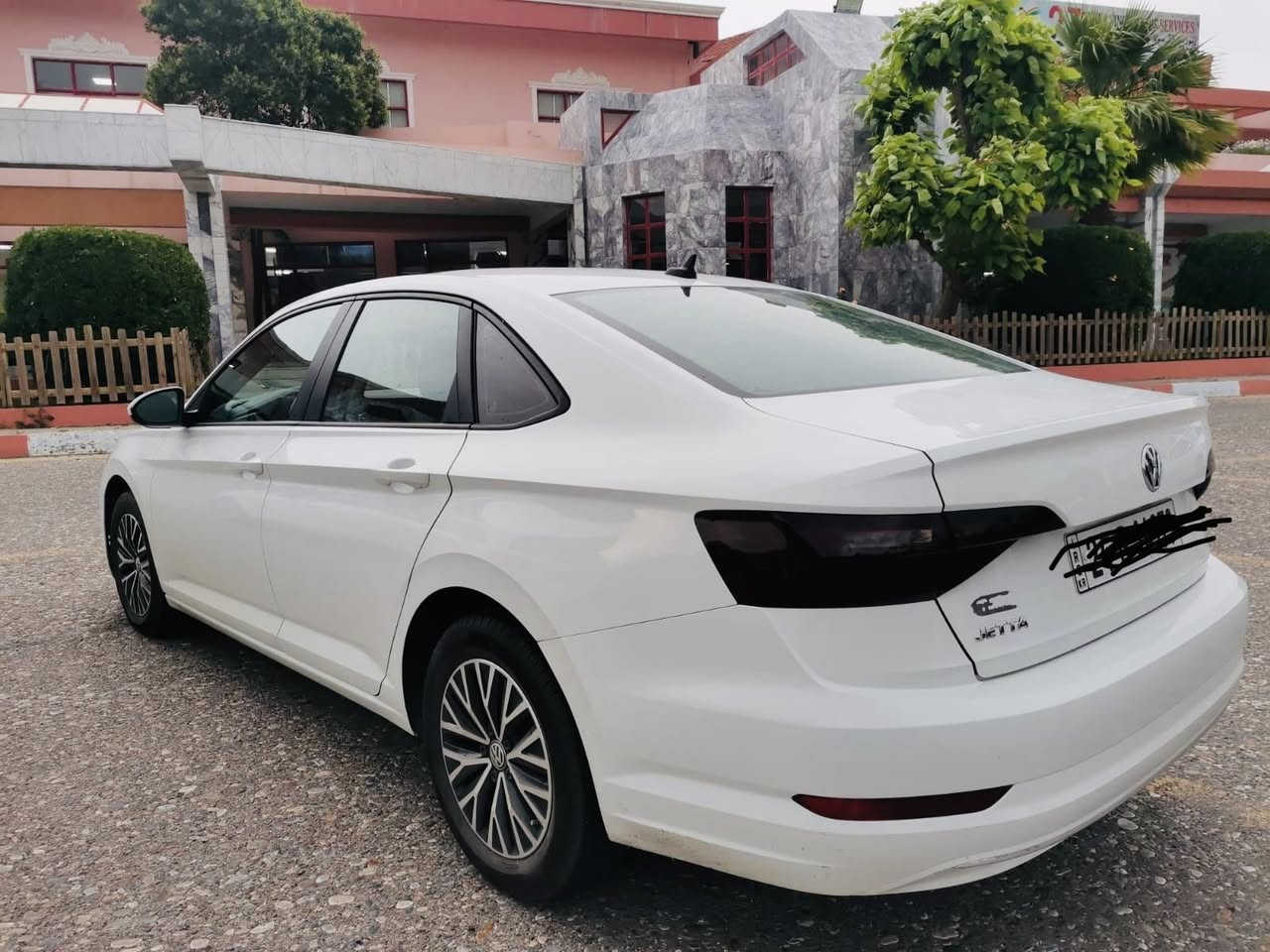 جيتا  امريكي كلين 2019ماشيه 84 بدون صبغ مكانها دهوك رقم ودهوك  تحويل مباشر السياره فول فول سعرها 160$بيها مجال قليل  ***********
