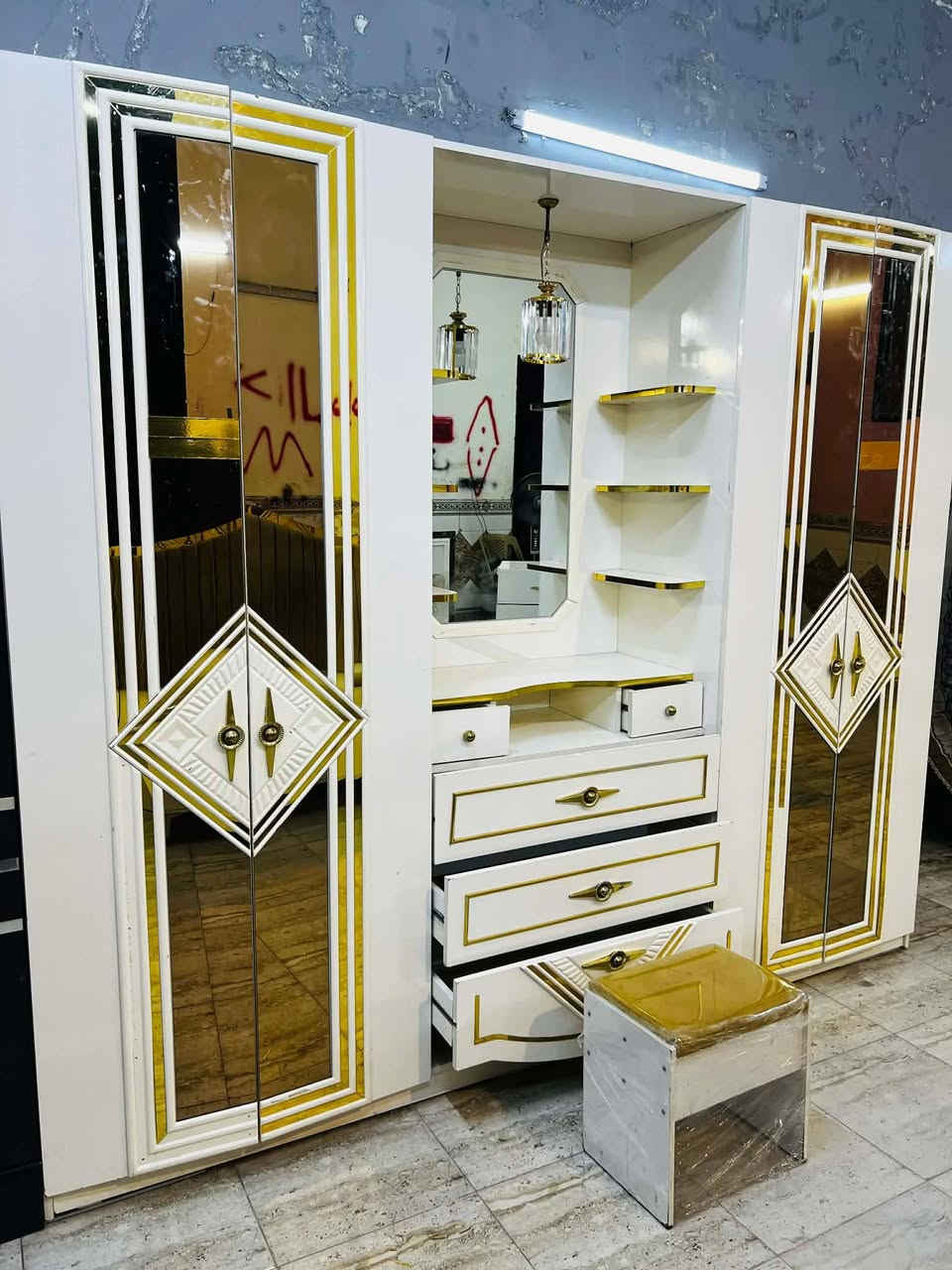 غرفه تحفه لبيع سعر مناسب جدا مناسب بس شري يجي خاص رحان ❤️❤️❤️‍🩹


**إذا كنت صاحب هذا الإعلان وتريد حذفه لأي سبب، رجاءا أرسل رسالة إلى الدعم الفني**