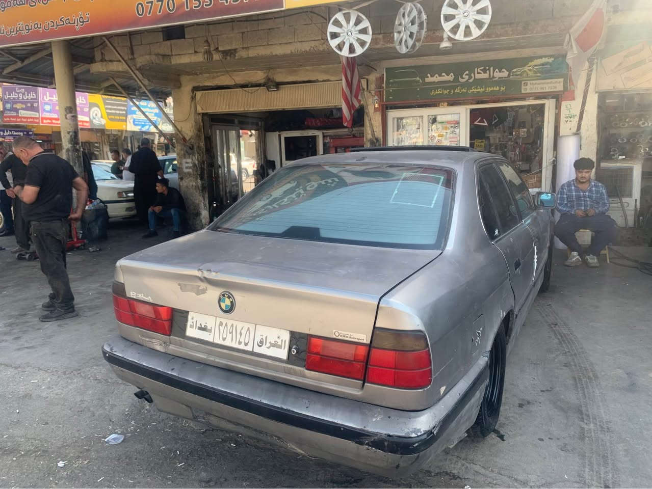 Bmw525i ✅

بو فروشتن  bmwگير عادي

موديل١٩٩٢ سلايت ٢جام كاره با فورميكا گيج٢٦٠سه ياره كه كامل ده سكاريه به رمه جه كراوه به دلي خؤت قوه تي خه يالي ئه يات✈️ 

گيرومه كينه ي به شه رت هه لمي نيه مالي دوسته

سه نه ويه من به شه رت نايده م

مالي مه ده نيو موسو براوه به شه رت

ده عامي پيشه وه تازه يه دواوه شي لؤكه

تكايه مشته ري نيت سه رم مه يه شينه وه ره سيري ماله كه بكه

شوين سليماني 

سحري ٢٥گه لاو مه جاليكي برايانه 

☎️***********

ئالو گؤره كه م له سه ر دلگرتن السليمانية, العراق
