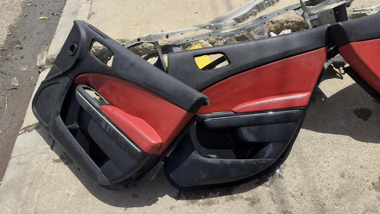 سلام عليكم
من رخصة الادمن المحترم
عندي هاذه الكت مال sxt
بونيد بشرط مابي تكحيل سعره 5 اوراق
دعاميات سعرهن 3 اوراق نضاف مثل ما موضح بلصوره وهذني البطاين نضاف بس عندي السياق شويه تعبان سعرهن
75الف ترهم من جارجر 14 لحد23
والاسعار الي كلته قابل لتفاوض

***********
