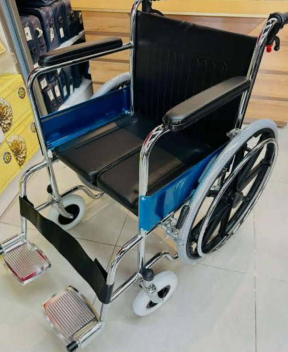 للبيع عربانة كبار السن استخدام مره فقط نظيفه كلش 
(العنوان نجف حي الأنصار شارع المدارس قرب صالون شمس )


**إذا كنت صاحب هذا الإعلان وتريد حذفه لأي سبب، رجاءا أرسل رسالة إلى الدعم الفني**