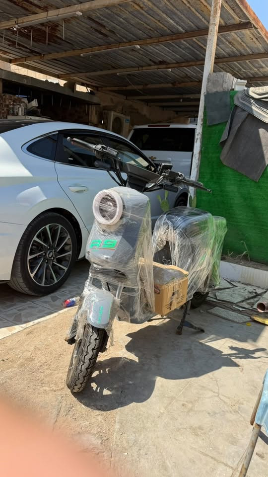 سلام عليكم دراجه R92024 جديدة مامسخدمه هواي دراجه مكانيك وكهربائيات كلها تمام فقط سبب لعطل لعقل دراجه شديلها 5بدريات كبار سعت32 بطرايات جدد دراجه لون سمتي سعر 250 وبيها مجال حك جيه دراجه جديده مسلفنه ومتروكه مكاني الجنينه ***********

