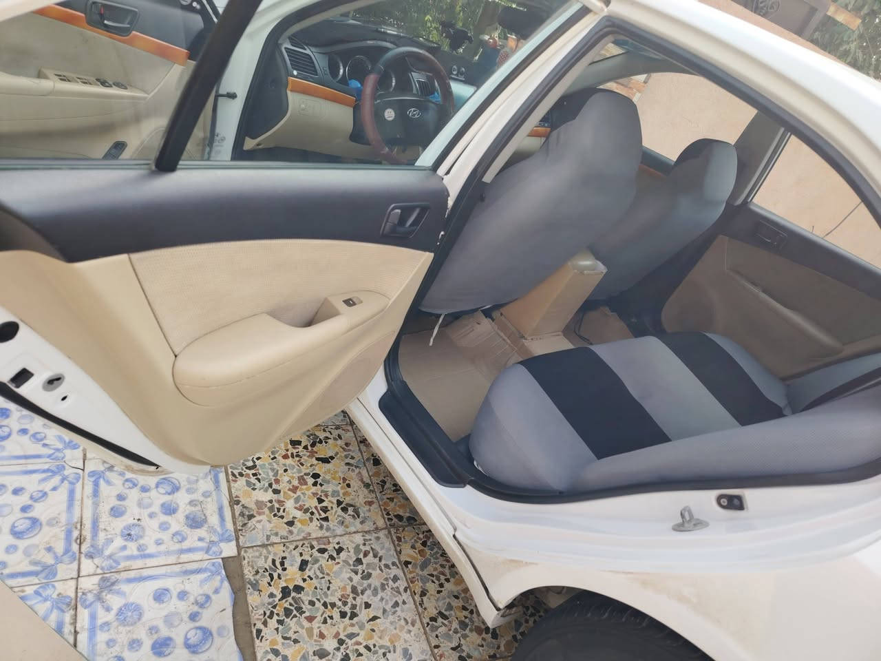 للييع سوناتا موديل 9خليجي تكسي دبي محزمه مكينه 2400رقم اربيل. مكفوله من كير مكينه تبريد كهربائيات /سعر 100وبيها مجال /
***********
