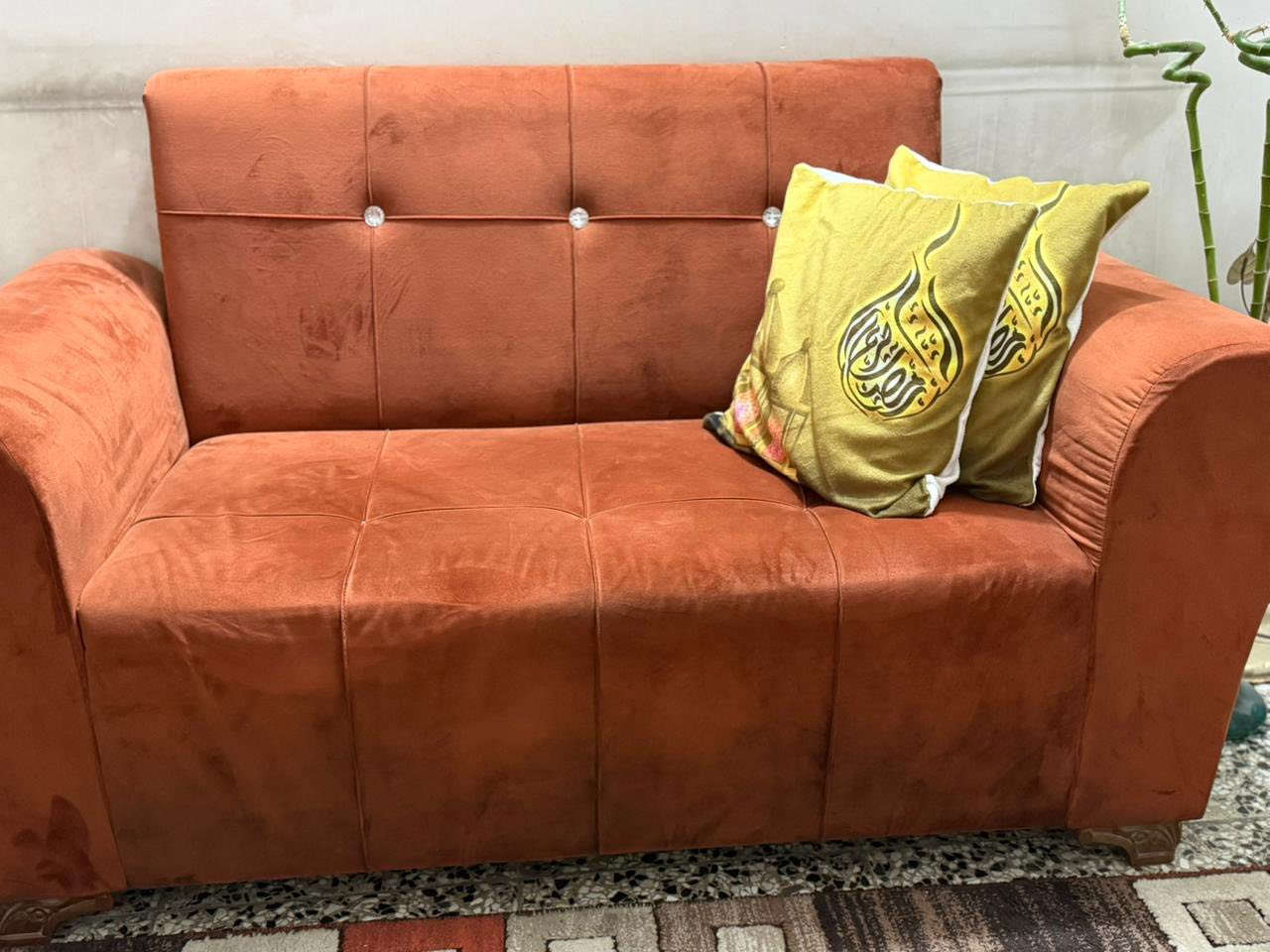 مرحبا تخم ٧ مقاعد للبيع نظيف وياه طبله وسطي ب٢٠٠


**إذا كنت صاحب هذا الإعلان وتريد حذفه لأي سبب، رجاءا أرسل رسالة إلى الدعم الفني**