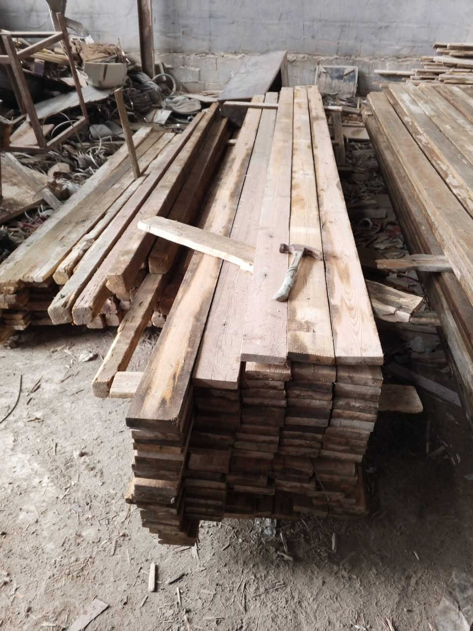 لوح 4 متر مامصبوب ولا صبه فقط منفط تارس سعر المكعب 450
لوح 4 متر مستعمل سعر المكعب 375 الف
لوح 3 متر سعر المكعب 350
جسر 3 متر سعر المكعب 375
عصايب من 50 إلى 1 سعر المكعب 275
عصايب من 150 الى250 سعر المكعب 300
لوح مقاصير من1 الى2مترونص سعر المكعب 275
***********
‏‪***********‬‏
الموصل الكرامة قرب المشاتل خلف مشتل الريحان
