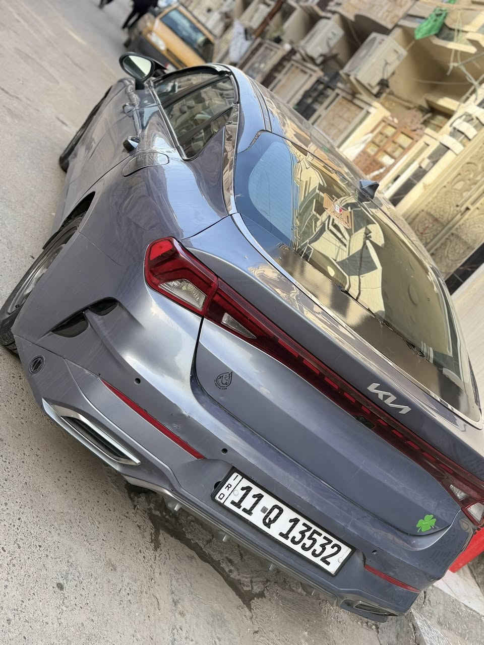 السلام عليكم  كي فايف موديل2023 مكينه1600تيربو بيه منضومه غاز موديل 2023 معوقين حادثة ب امريكا مجفيه

ماشيه 91الف كيلو 

تشغيل عن بعد

رقم بغداد 

نضام قياده
اربع مودات قياده

قياده مسار
تبريد بيانو
كير 8 نمر
اناره سستم كامل
و بيه بعد مواصفات 
السياره جديده و استخدام شخصي 

رقم بغداد الإنكليزي 

السعر 135و بيه مجال 

***********
