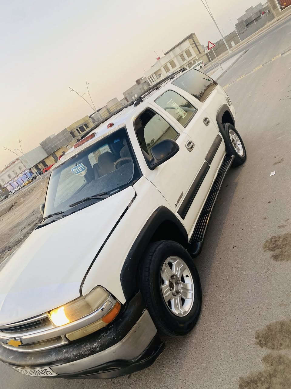 سلام وعليكم شوفر ليت بهبهاني موديل 2000 مكينه وكير جدد تخم تاير حداد جديد سعر 19 وبيه مجال قليل رقم العاتف *********** لعنوان البصره سياره ادوات
