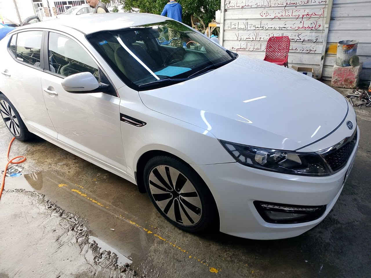 سلام عليكم 
لبيع اوبتما بوضع الشركه 
2012 خليجي مكفوله كفالة عامة لا صبغ ولا تبديل فقط بارد موضح بل سونار 
كير محرك صدر تخم تاير تدفئة تبريد كلة خير من الله 
رقم بغداد الدولي بسمي 
محرك 2400
بصمه تشغيل 
بصمه ابواب 
ويل 18 
مري شفط 
تبريد شاشه 
كامره خلفيه 
شاشه 
ماشيه 100 الف حقيقي
مكاني بغداد 
سعر مناسب 
***********
