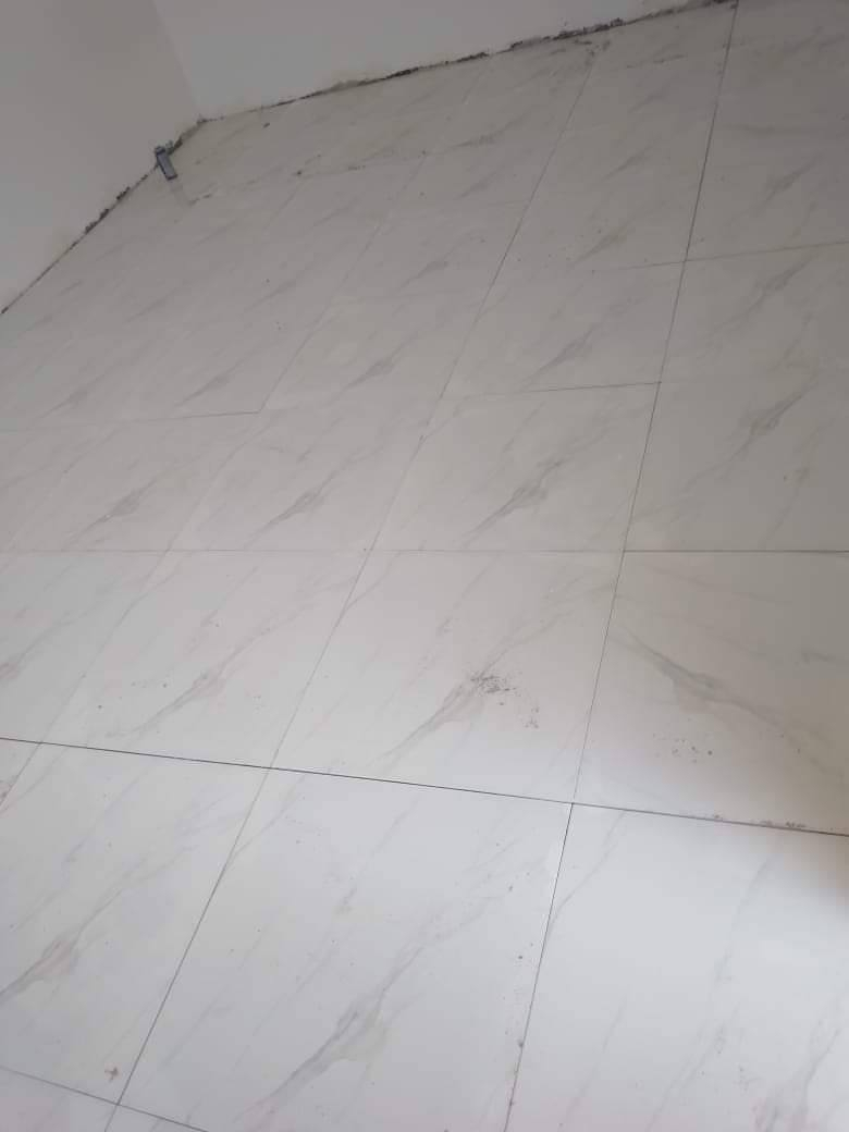 السلام عليكم خلفه سيراميك متفرغ جداري وارضي للاتصال او مراسله خاص
***********
