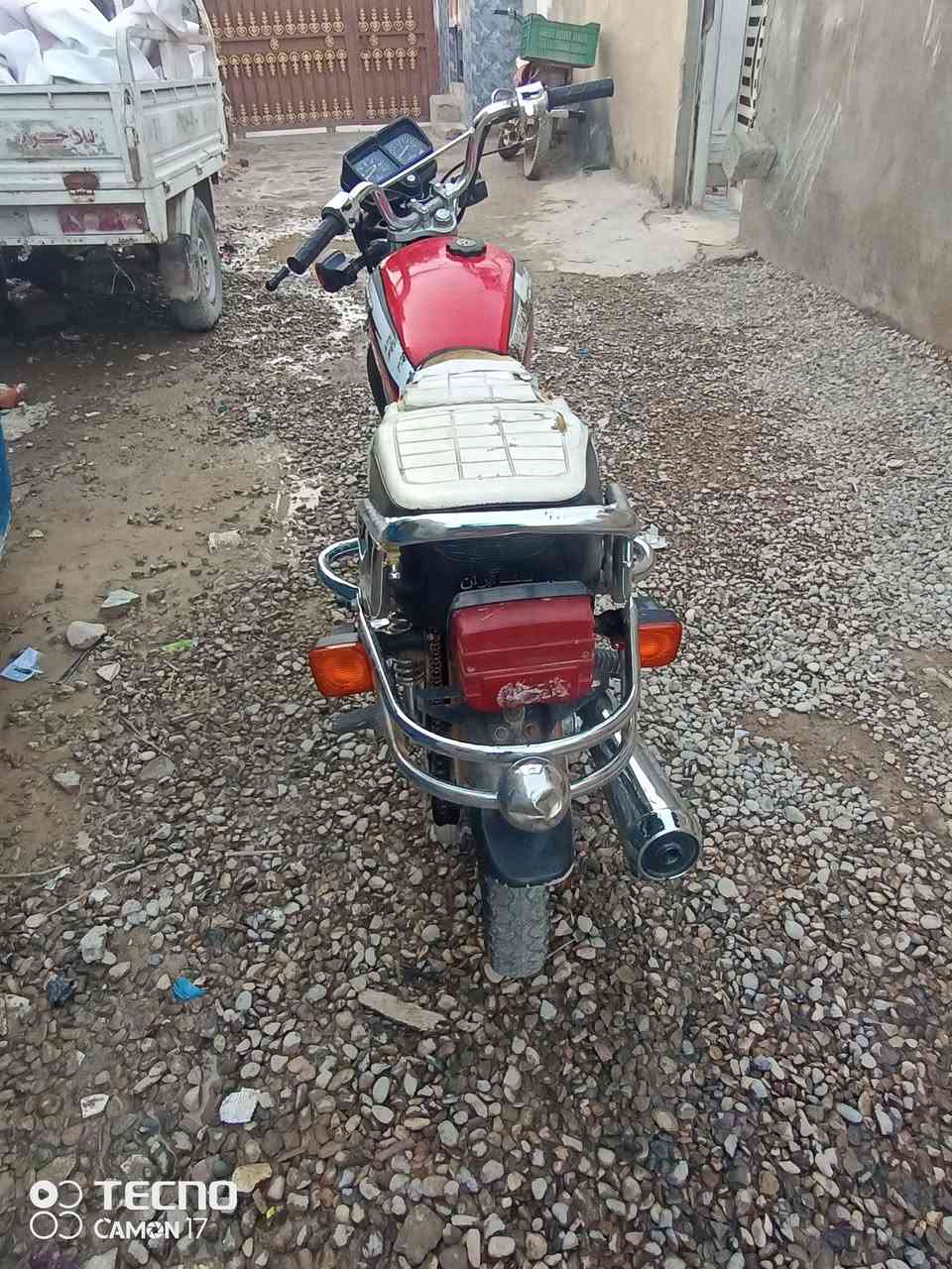 سلام عليكم درجه تاتكير موديل 21العنوان ديالى بعقوبه كامله من الضفير شغله كامله ***********
