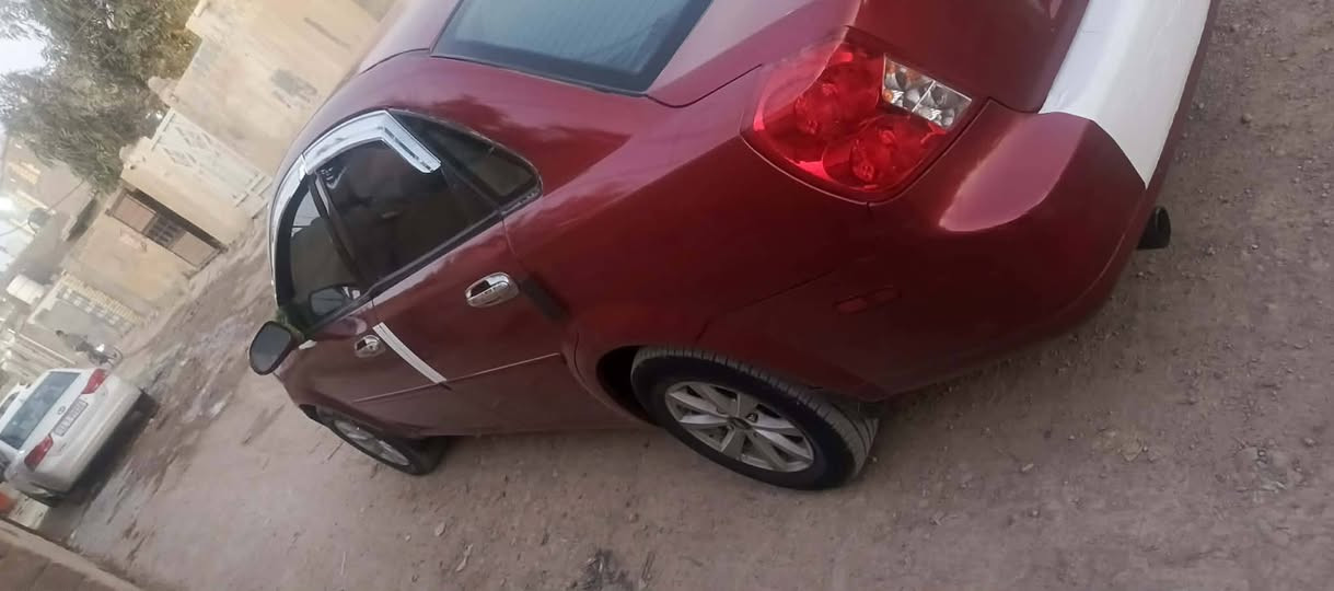 سلام عليكم وابتر كارنزه موديل 2006رقم بغداد مشروع وطني دولي سنويه لا 30 تحويل ثاني  كير ومكينه كفاله تخم تاير جديد حداديه جديده سياره جاهزه من كلشي مكان السياره كوت مركز المدينة السعر 57 لا تصال على الرقم ***********
