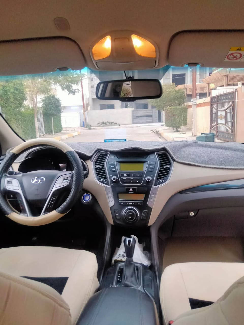 هوندا سانتافي موديل 2016 فول بصمه سياره محرك (6) حيل حيل جديد بمعنا كليمه  سياره كلين كلين بدون حادث بدون صبوخ دعاميه للدعاميه بشرط تايرات جديد صدر جديد رقم سليمانيه بسمي رقم هزه و سنويه جديد دفتر بنزين بي كيرو محرك شرط مامفتوح سعر 235$ بي المجال مكان كركوك 
رقم موبايل 
*********** كركوك, العراق
