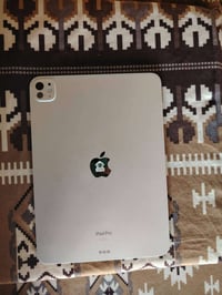 ايباد ١١ • ٢٥٦ • نظيف