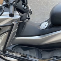 دراجة شحن شبيهة ان ماكس دراجة نيضفة او حلوة بس جامة طاكة بل عرض او شوي...