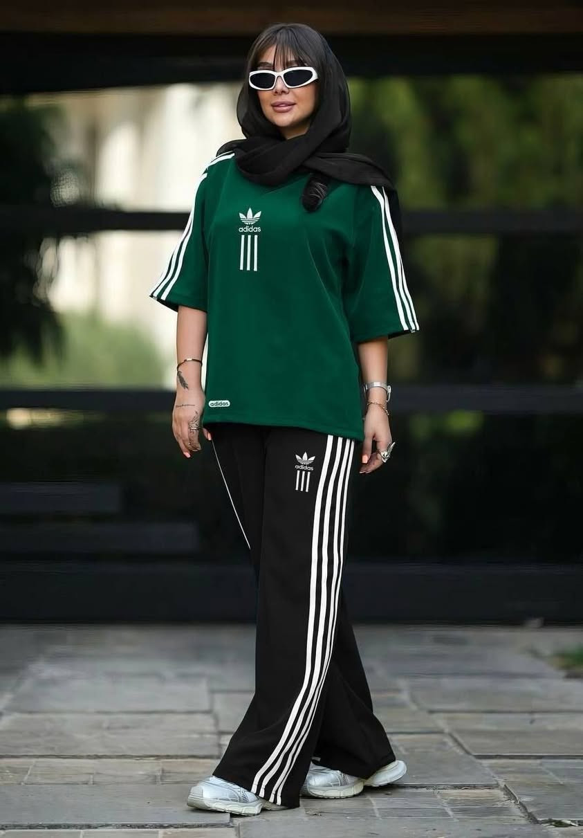 تراك رياضي  Adidas 
خامة توفيليس شرط الفحص 

 L. XL. 2XL. 3XL.

الدرزن 110 الف 
سعر القطعة 18 الف
https://t.me/jhgfy863e


**إذا كنت صاحب هذا الإعلان وتريد حذفه لأي سبب، رجاءا أرسل رسالة إلى الدعم الفني**