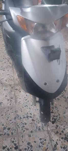 السلام عليكم ماكس قجمه نضيفه حيل نقصها بس باتري شغاله ومحركها نضيف مكاني بغداد حي اور السعر٢٥٠ ***********
