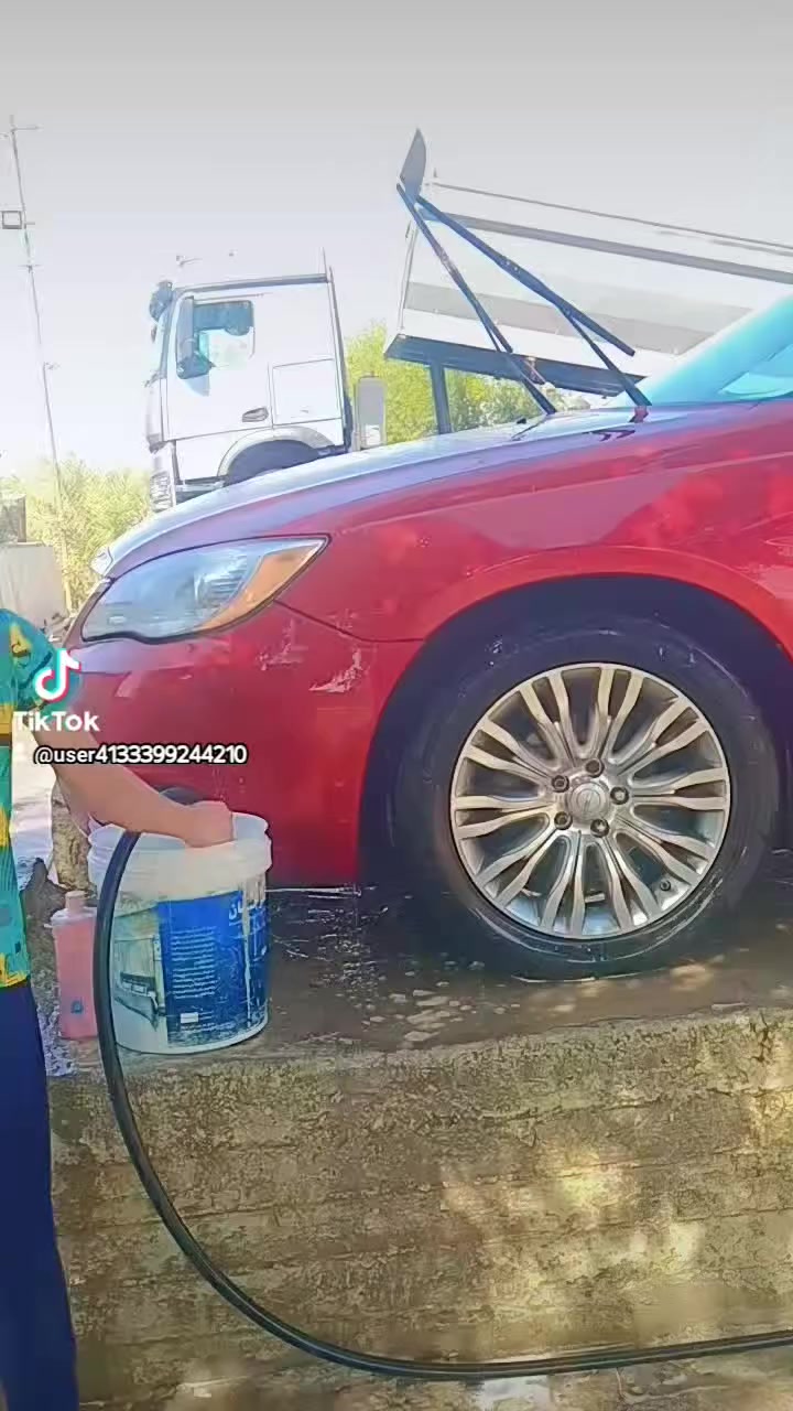 سلام عليكم C200 موديل 13.مكينه 3600 سياره ما بيها ضربه كلين داخله مكفوله. وما ناقصها برغي ربع متصرف عليها اريد اراوس بوحده 16 او 17.مكينه 3600 وانطي فرق بس مو هواي. هاي سيارتي جديده حتى جراد ما جارده متركه سنه واربع اشهر. لعده ينزل بل تعليق 3600فقط


**إذا كنت صاحب هذا الإعلان وتريد حذفه لأي سبب، رجاءا أرسل رسالة إلى الدعم الفني**